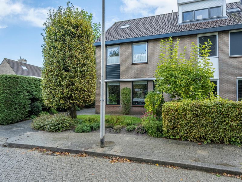 Roerdompweg 64, OUD-BEIJERLAND