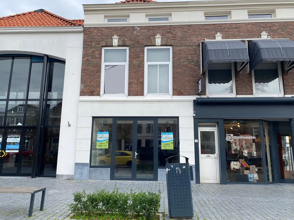 Oost-Voorstraat 15, Oud-Beijerland