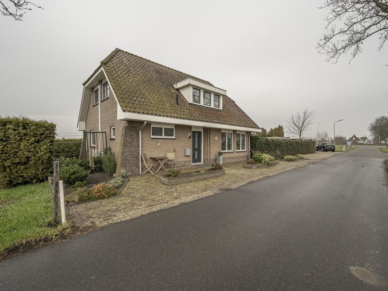 Westdijk 54, HEINENOORD