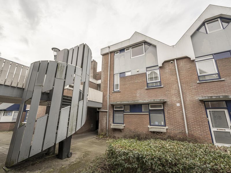 Bakhuis 24, OUD-BEIJERLAND