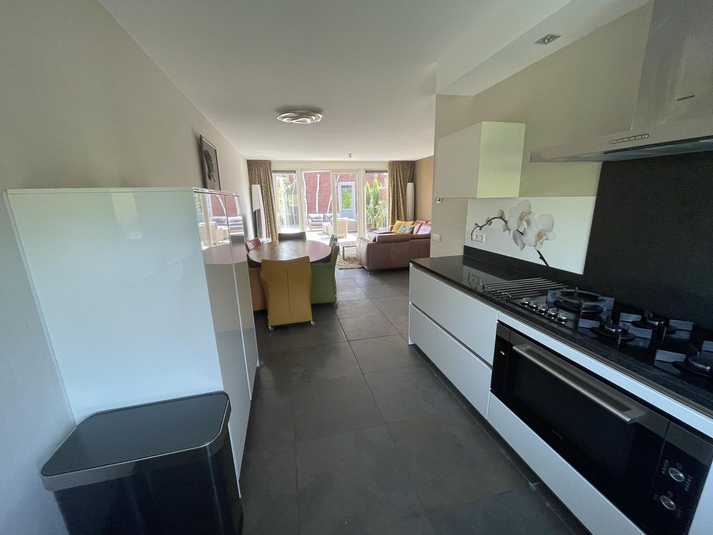 Spuidijk 3, OUD-BEIJERLAND