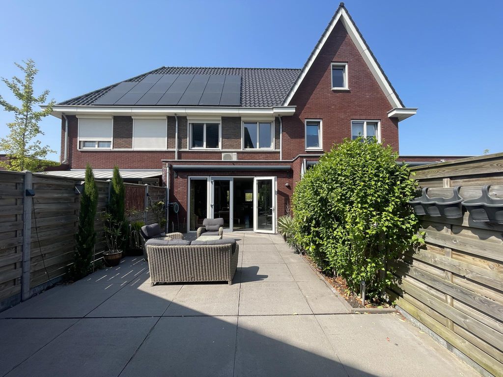 Spuidijk 3, OUD-BEIJERLAND