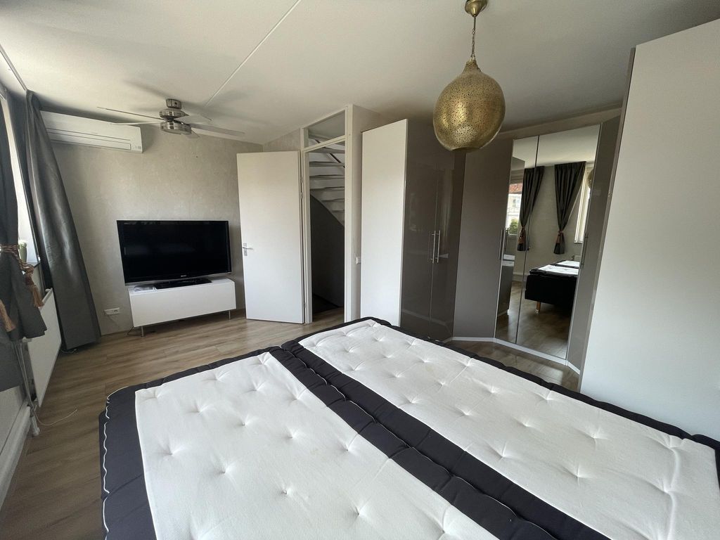 Spuidijk 3, OUD-BEIJERLAND