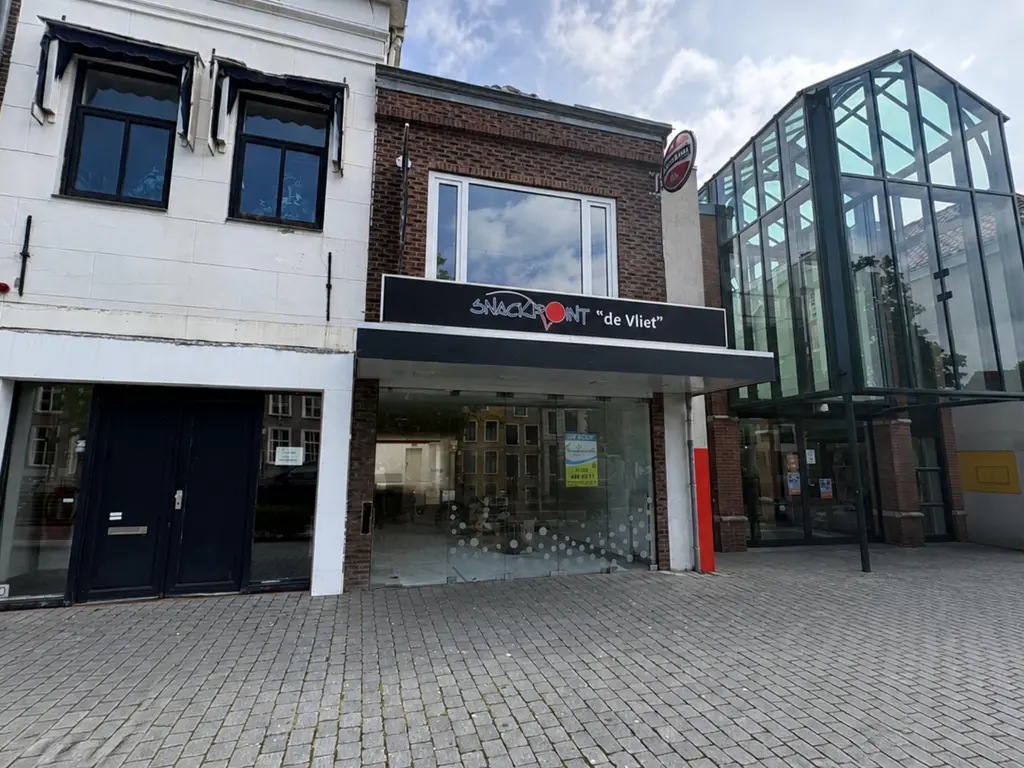 Oost-Voorstraat 11, Oud-Beijerland