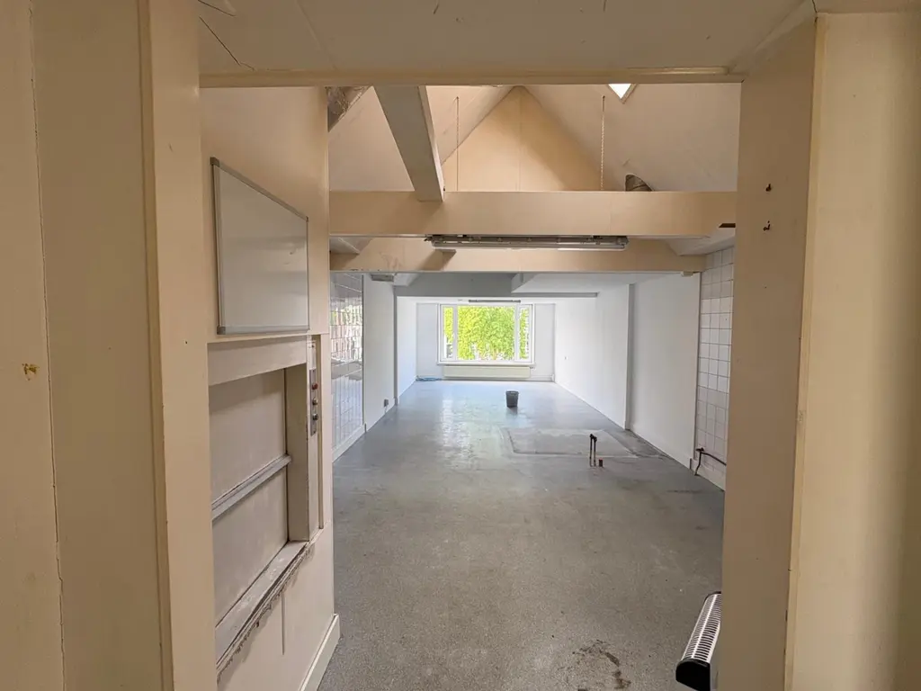 Oost-Voorstraat 11, Oud-Beijerland