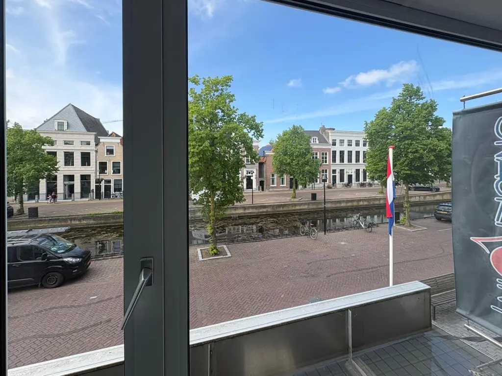 Oost-Voorstraat 11, Oud-Beijerland