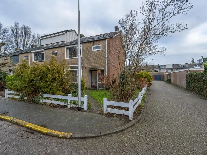 Ridder van Dorpstraat 9, NIEUW-BEIJERLAND