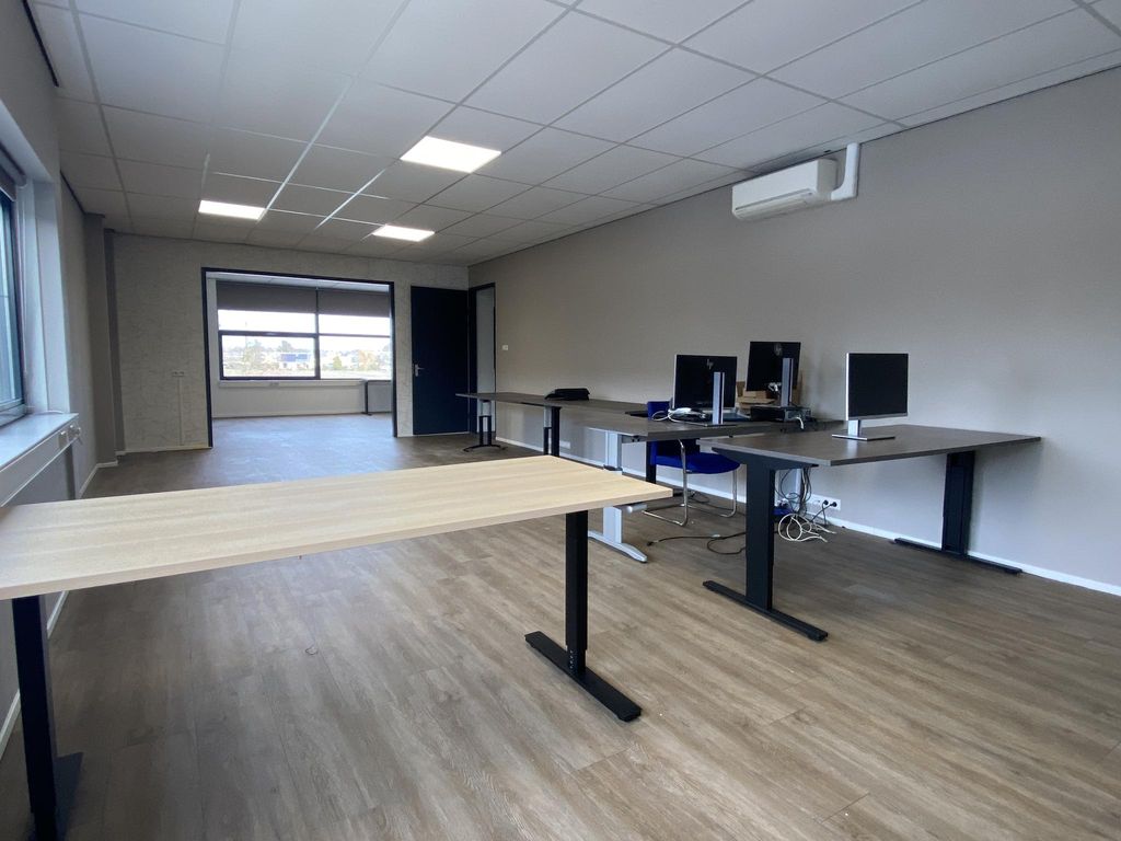 Donkervoortlaan 22, Oud-Beijerland