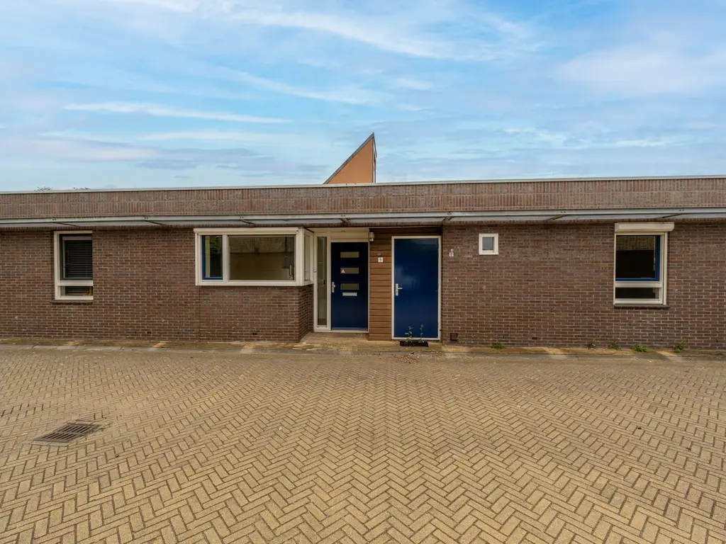 Dokter Duyvendakhof 9, OUD-BEIJERLAND