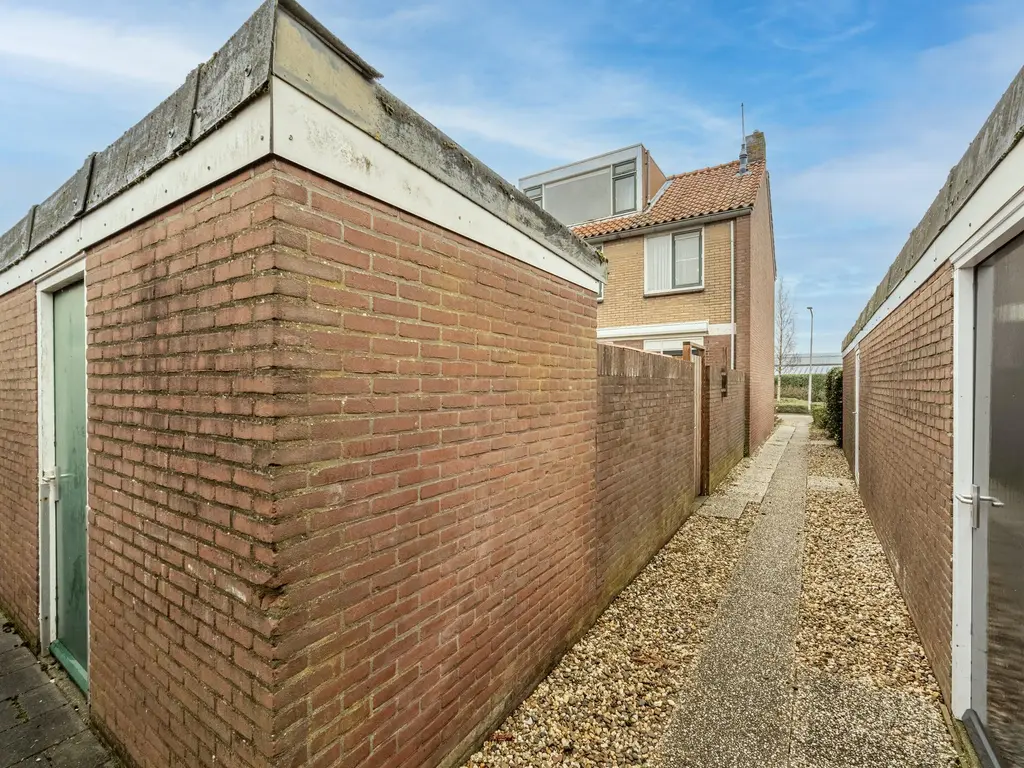 Ridder van Dorplaan 28, ZUID-BEIJERLAND