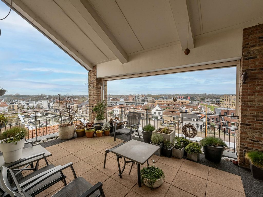 Spuizicht 11, OUD-BEIJERLAND