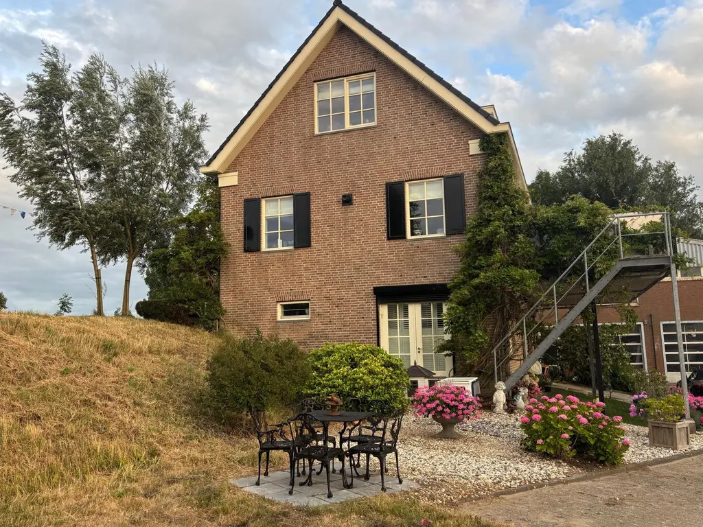 Molendijk 45, PIERSHIL