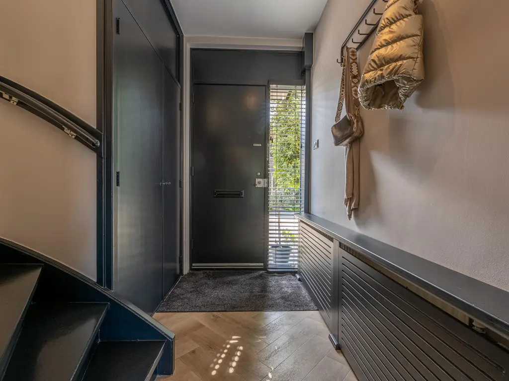Dokwerkerlaan 14, OUD-BEIJERLAND