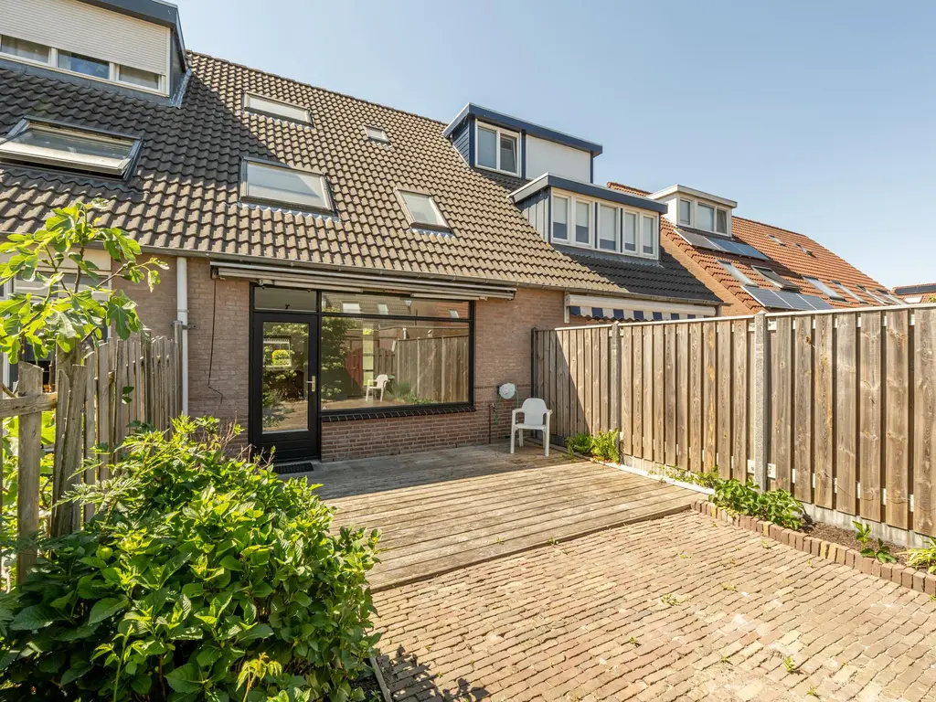 Martin Luther Kingerf 13, OUD-BEIJERLAND