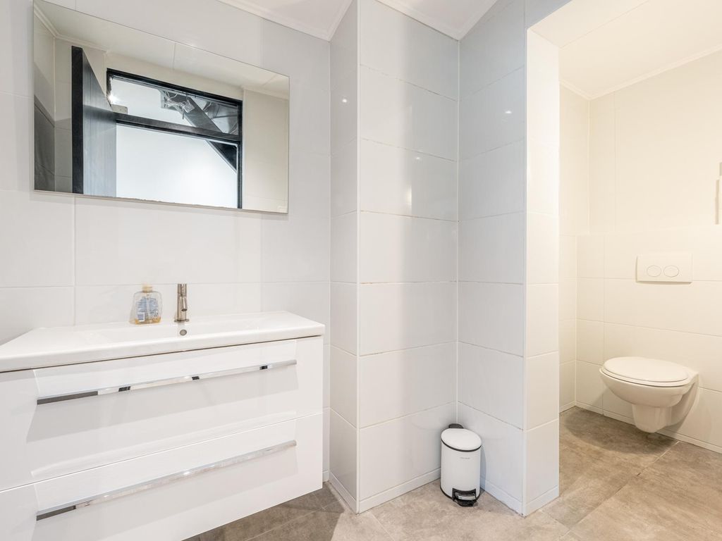 Westdijk 58, HEINENOORD