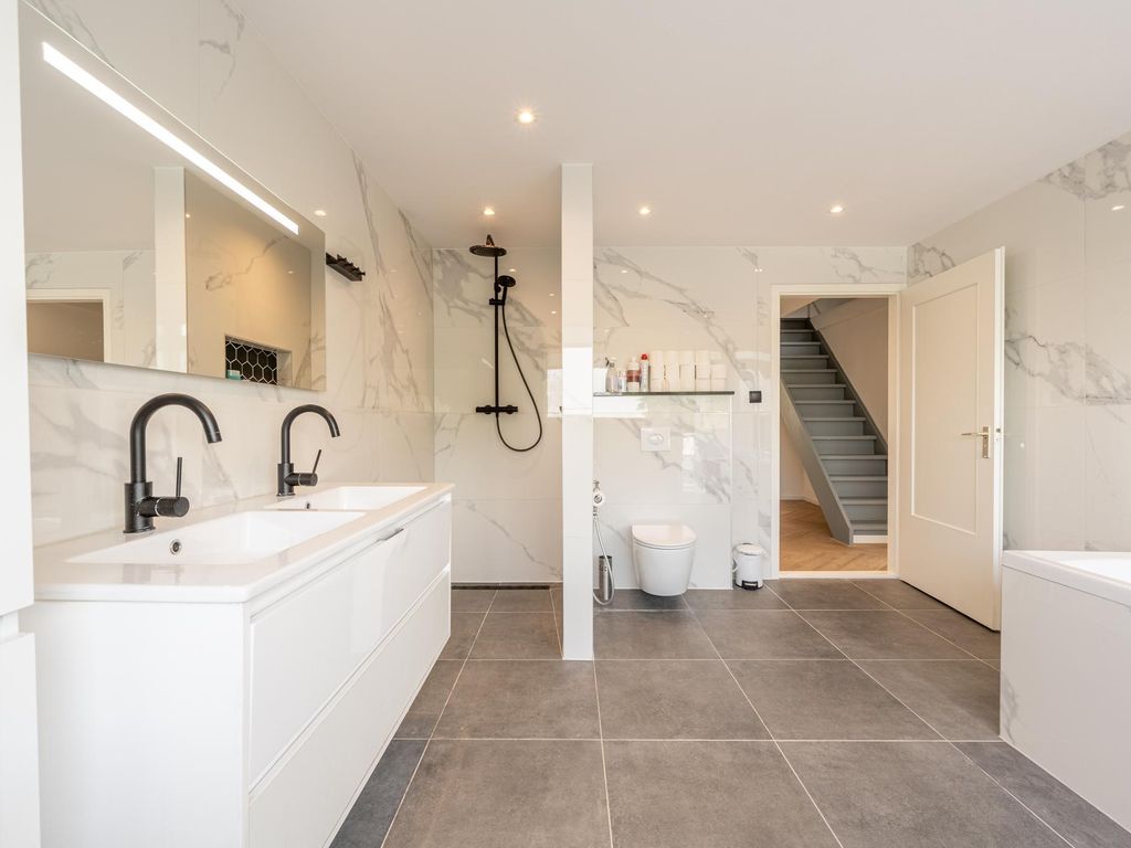 Westdijk 58, HEINENOORD