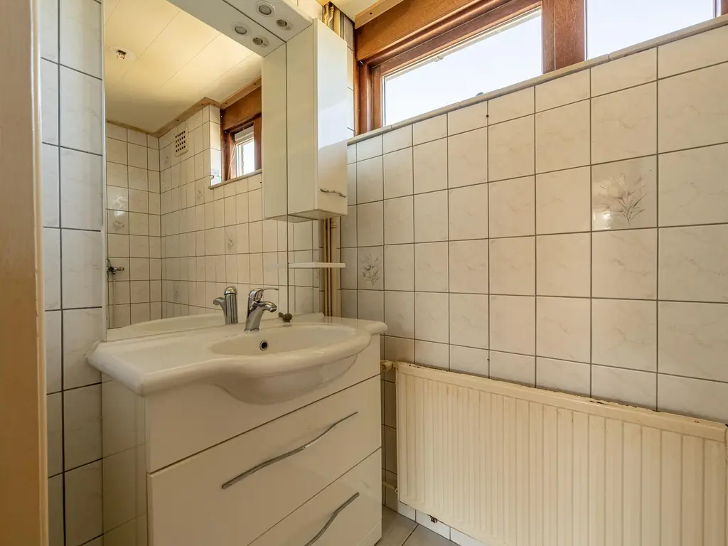 Nicolaas van Puttenstraat 2, GOUDSWAARD