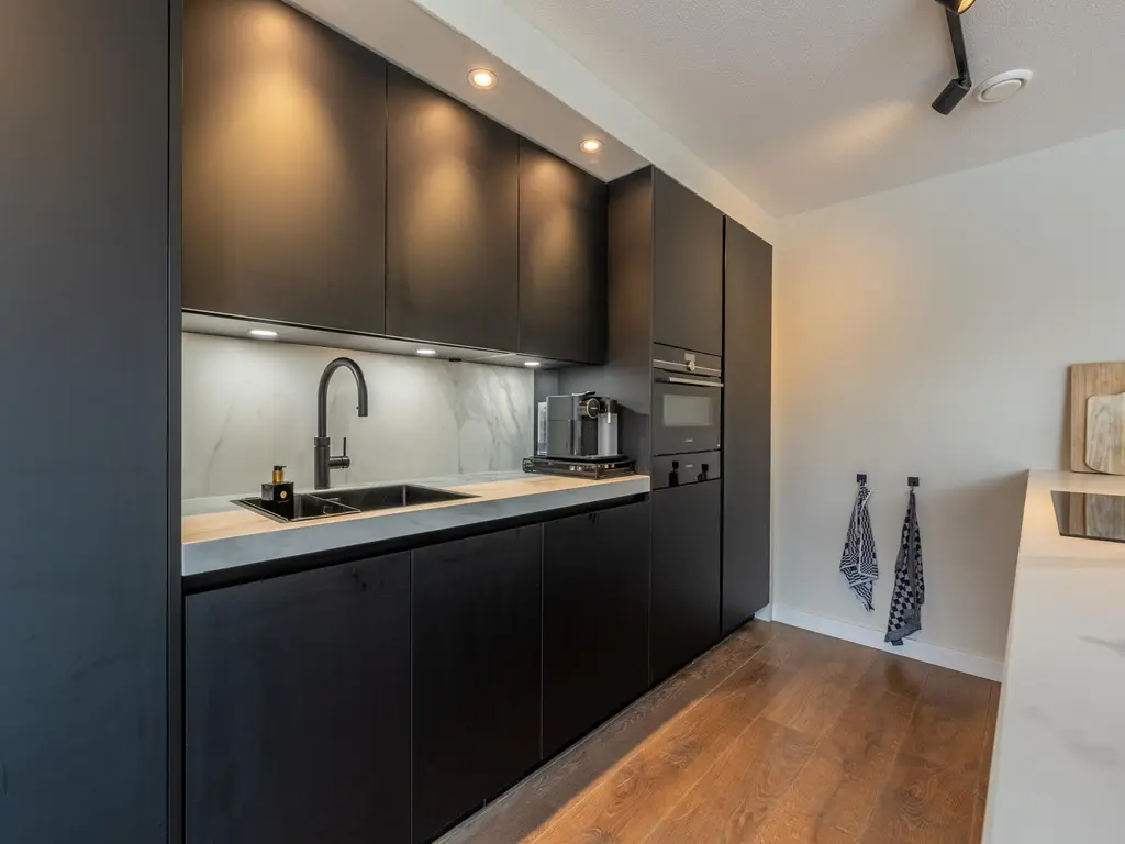 Mandoline 9, KLAASWAAL