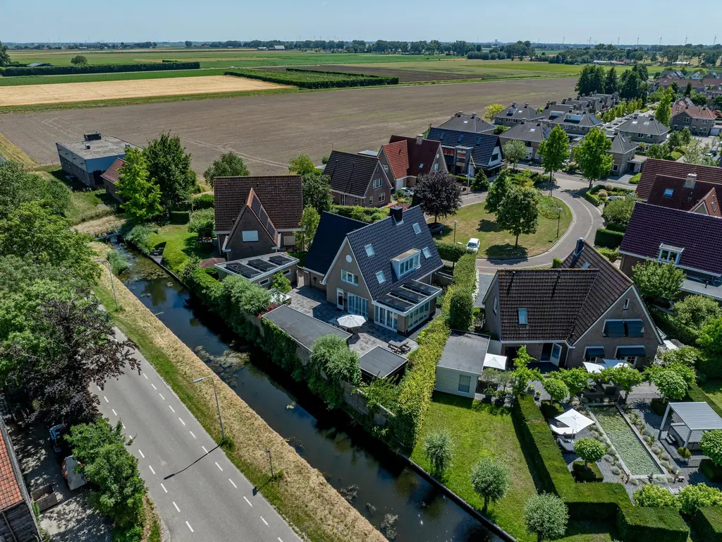 Mandoline 9, KLAASWAAL