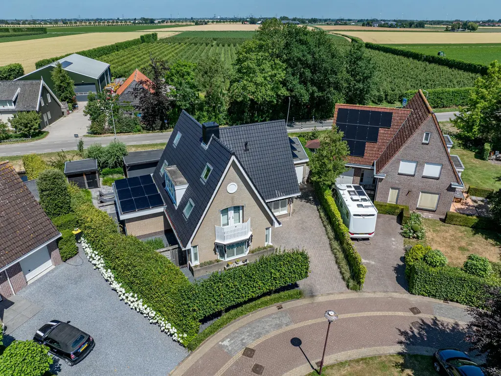 Mandoline 9, KLAASWAAL