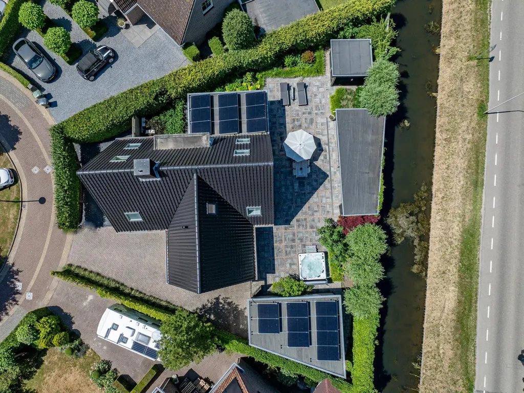 Mandoline 9, KLAASWAAL
