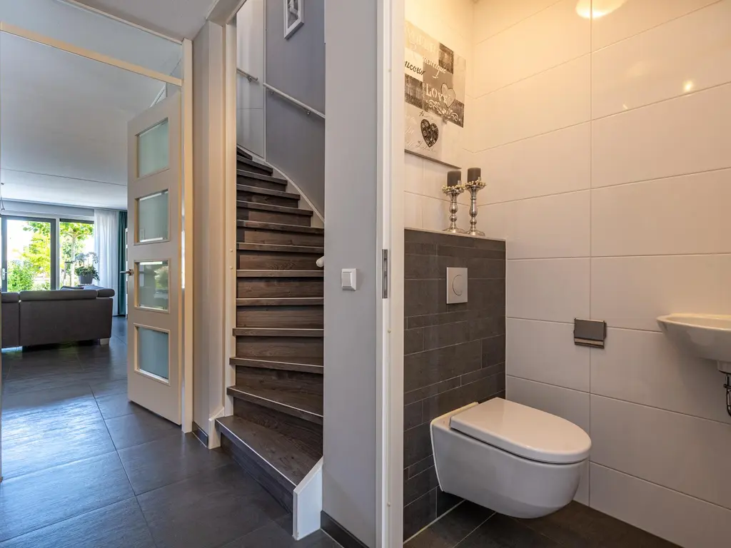 Viool 7, OUD-BEIJERLAND