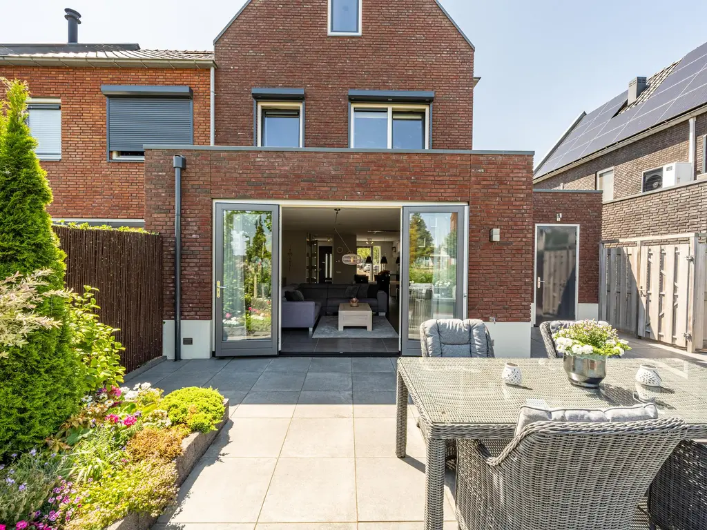 Viool 7, OUD-BEIJERLAND
