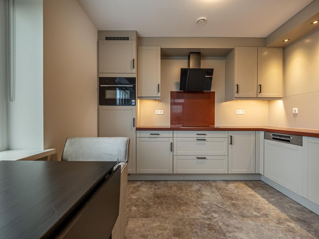 Dokter Kroesenring 42, OUD-BEIJERLAND