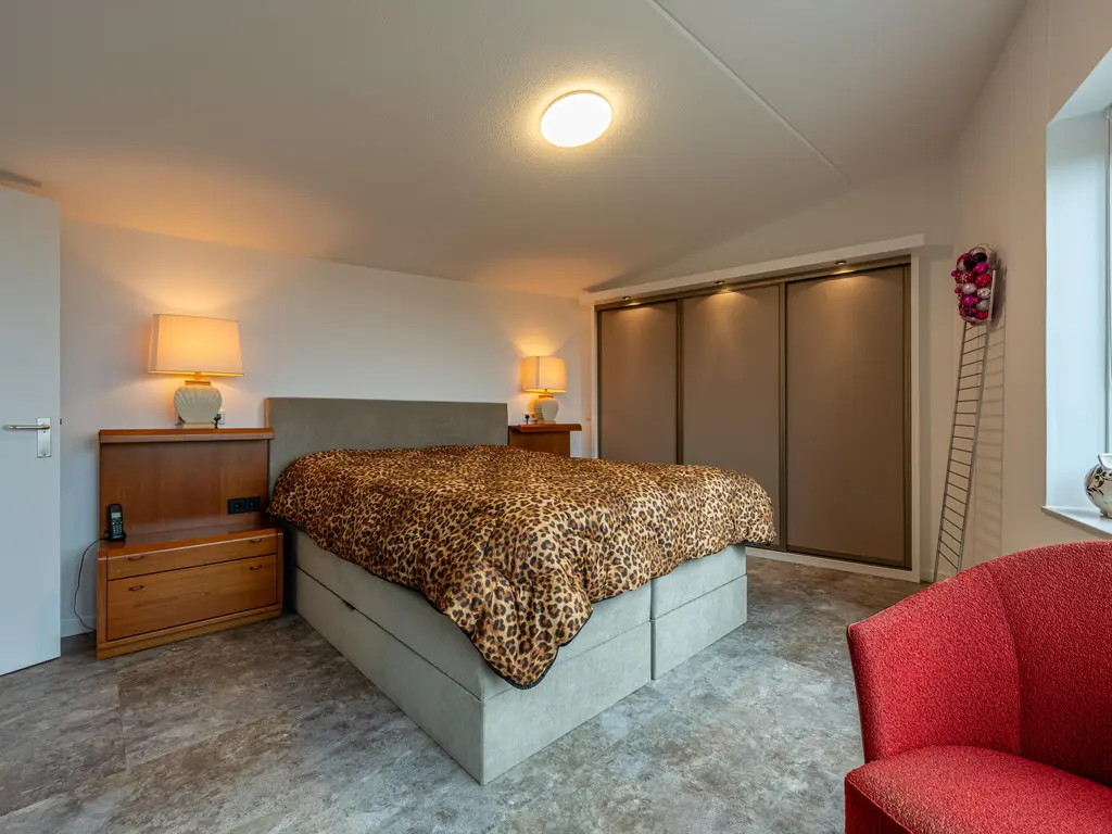 Dokter Kroesenring 42, OUD-BEIJERLAND