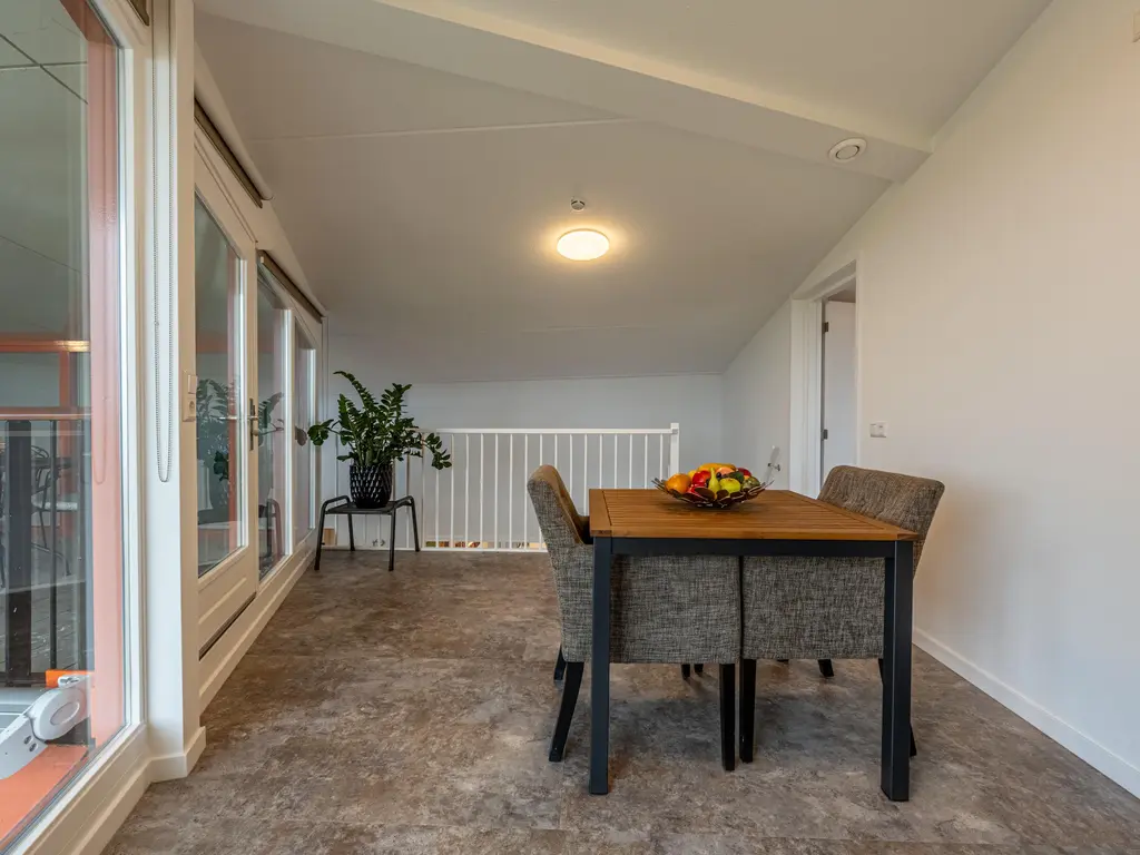 Dokter Kroesenring 42, OUD-BEIJERLAND