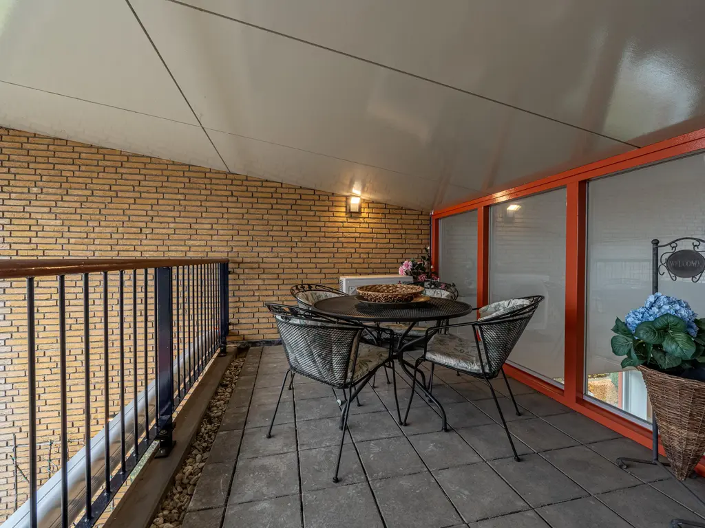 Dokter Kroesenring 42, OUD-BEIJERLAND