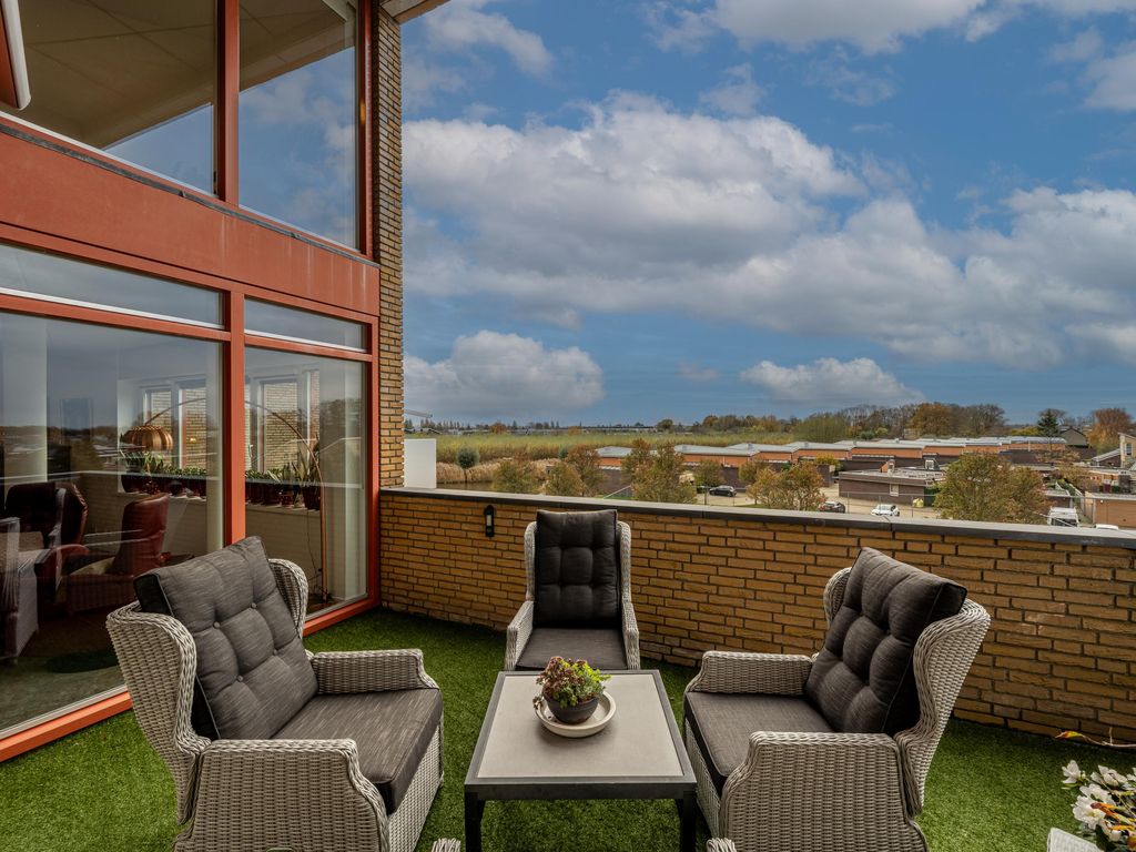 Dokter Kroesenring 42, OUD-BEIJERLAND