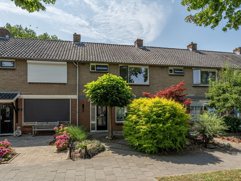 van Egmondstraat 28, NIEUW-BEIJERLAND