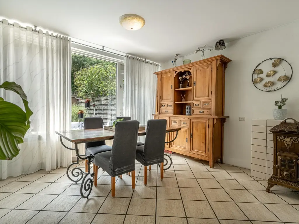 van Egmondstraat 28, NIEUW-BEIJERLAND
