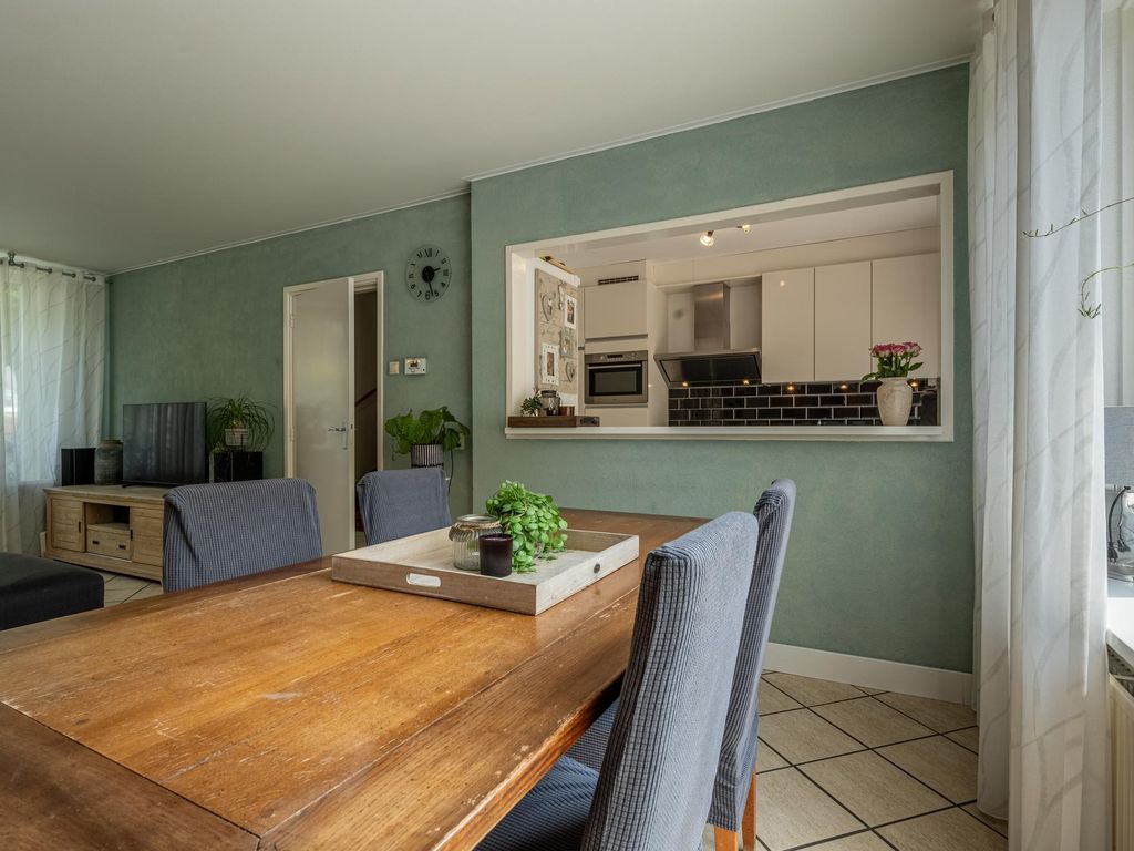 van Egmondstraat 28, NIEUW-BEIJERLAND