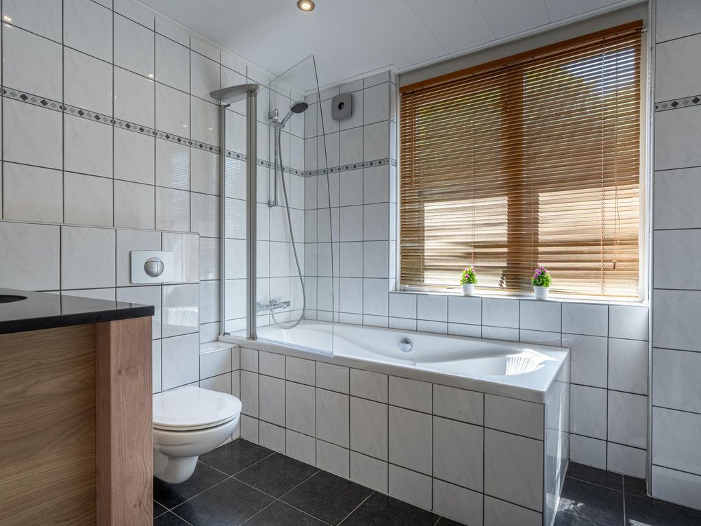 van Egmondstraat 28, NIEUW-BEIJERLAND