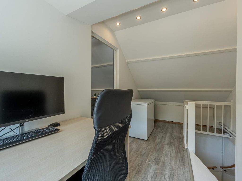 van Egmondstraat 28, NIEUW-BEIJERLAND