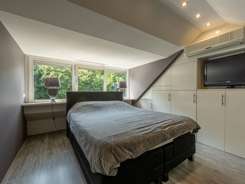 van Egmondstraat 28, NIEUW-BEIJERLAND