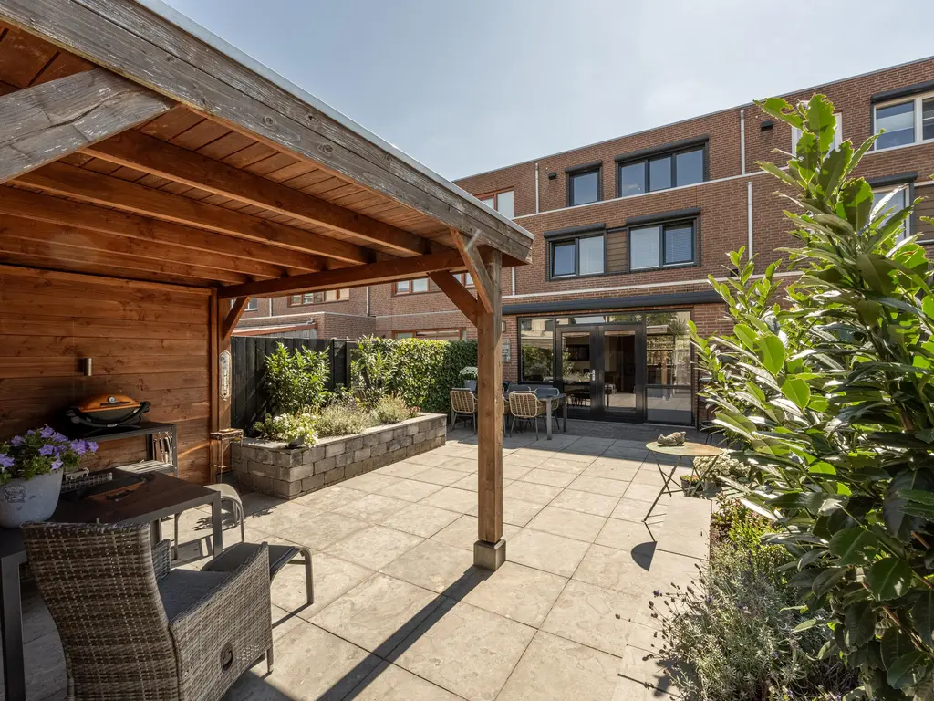 Schubertpad 3, OUD-BEIJERLAND