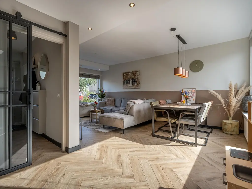 Seringenstraat 24, OUD-BEIJERLAND