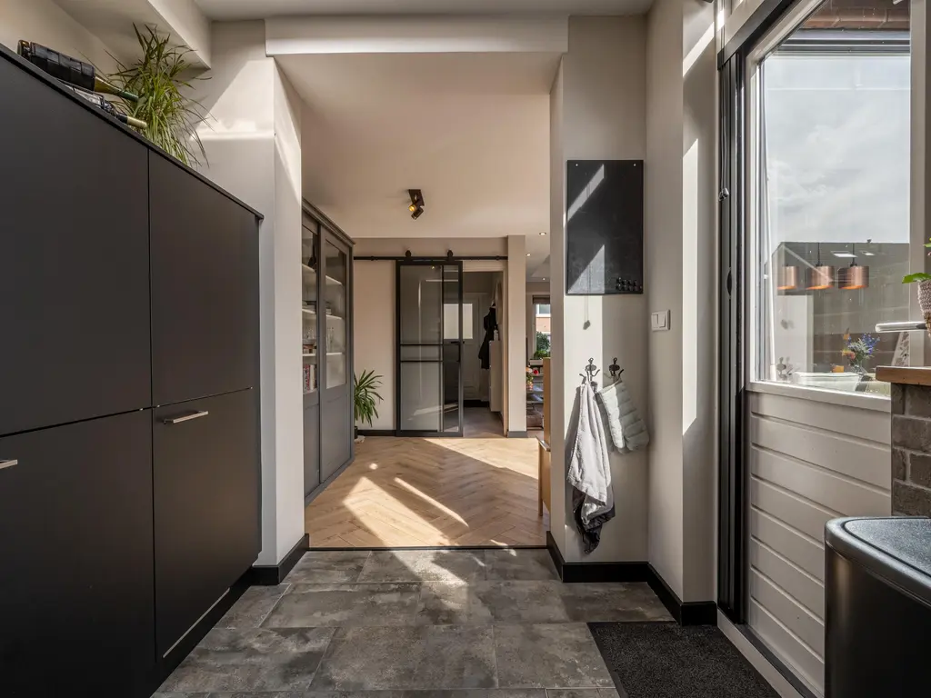 Seringenstraat 24, OUD-BEIJERLAND