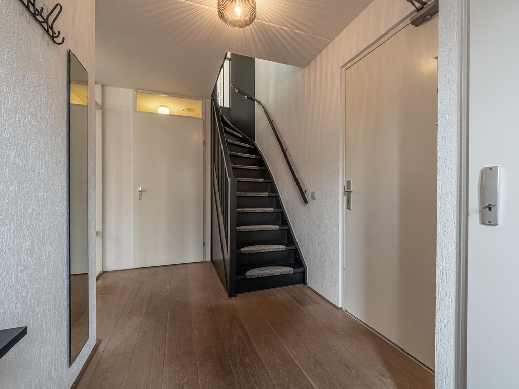 Bachlaan 29, OUD-BEIJERLAND