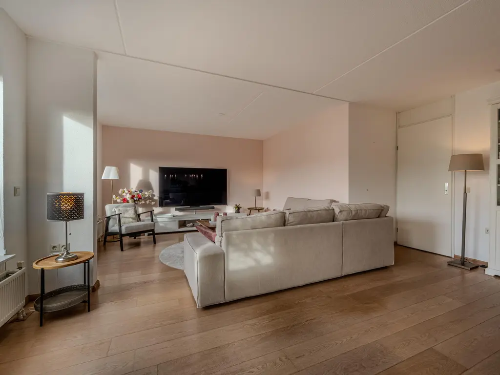 Bachlaan 29, OUD-BEIJERLAND