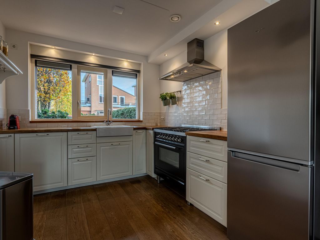 Bachlaan 29, OUD-BEIJERLAND