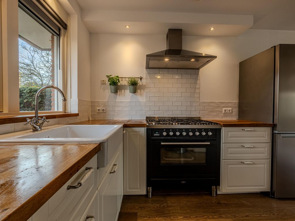 Bachlaan 29, OUD-BEIJERLAND