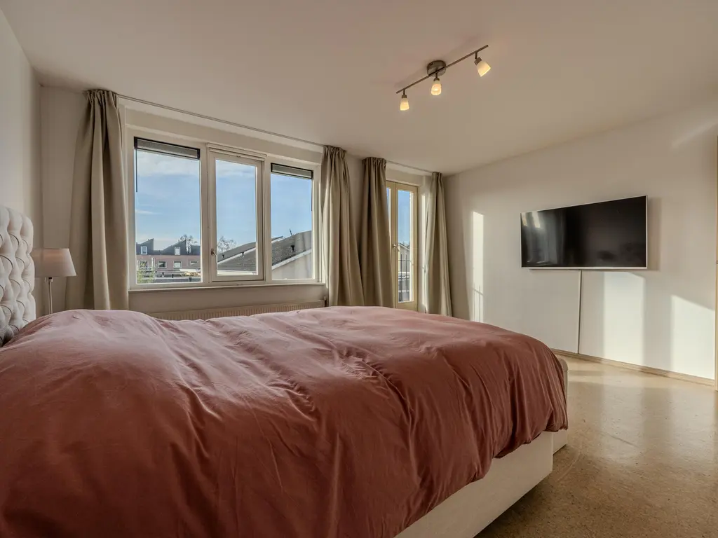 Bachlaan 29, OUD-BEIJERLAND