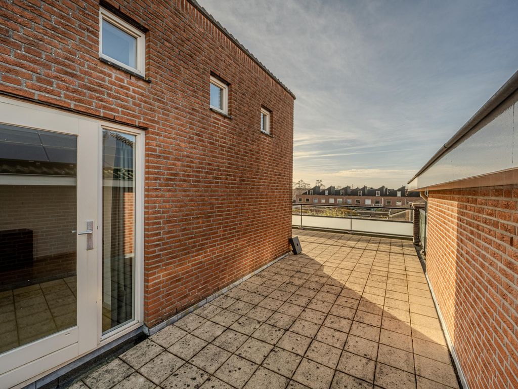 Bachlaan 29, OUD-BEIJERLAND