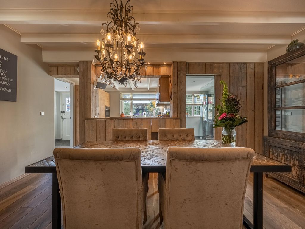 Middelsluissedijk WZ 53, NUMANSDORP