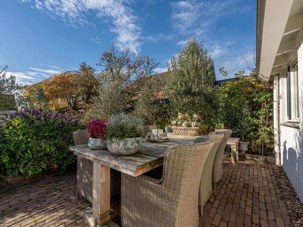 Middelsluissedijk WZ 53, NUMANSDORP