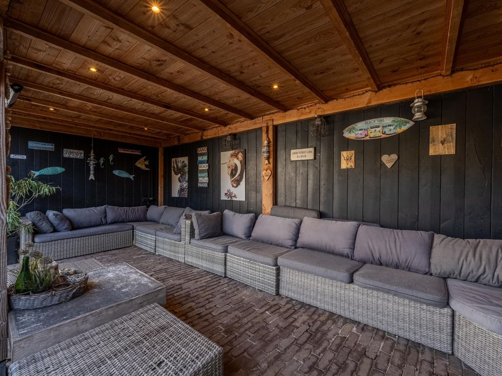 Middelsluissedijk WZ 53, NUMANSDORP